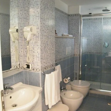Alle Tamerici Hotel 4*